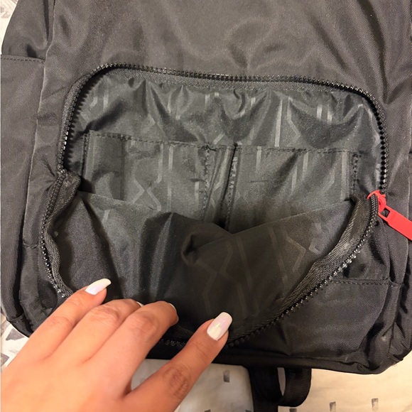 Hunter Black Backpack - Picture 3 of 7